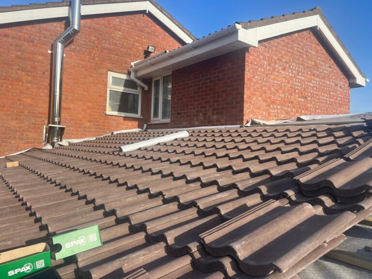 Round Roofing - Wolverley